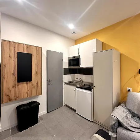 Le Coeur Jaune De Apartment